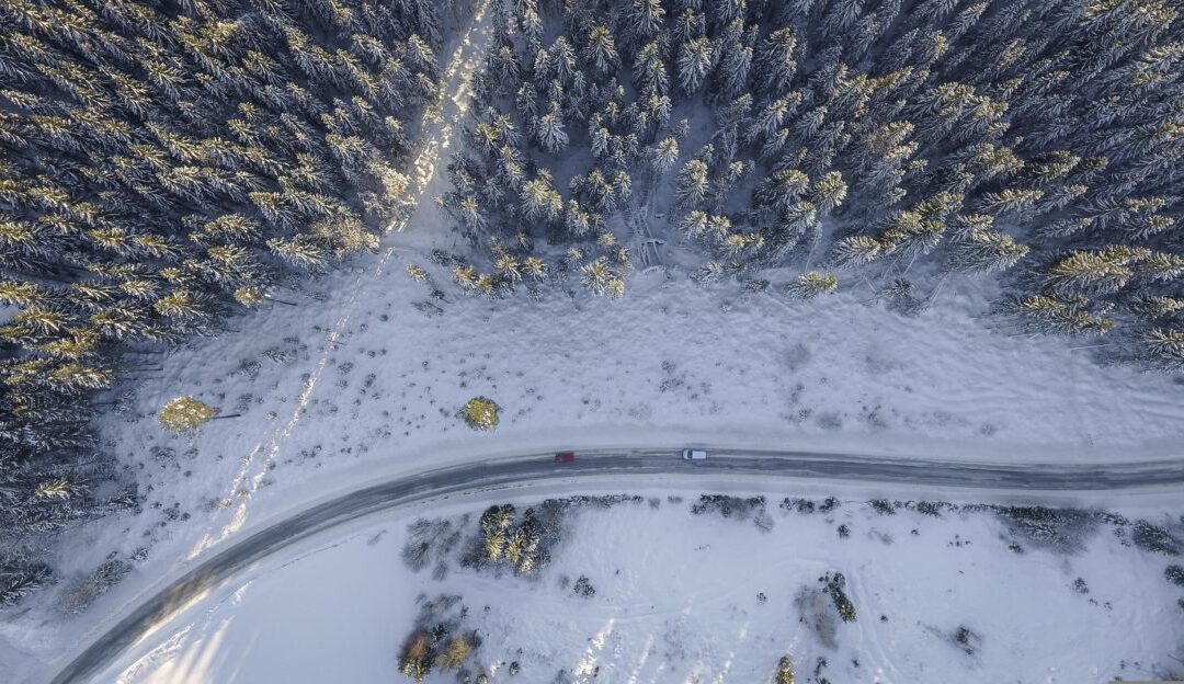 E-Autos im Winter: Sicheres und effizientes Fahren in der kalten Jahreszeit